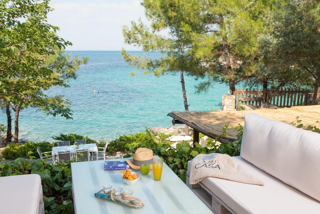 Amicasa Private Seaside Suite Pachis  Buitenkant foto